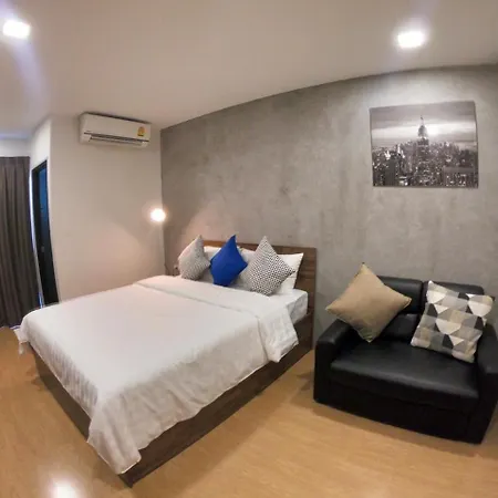 Tata House Aparthotel