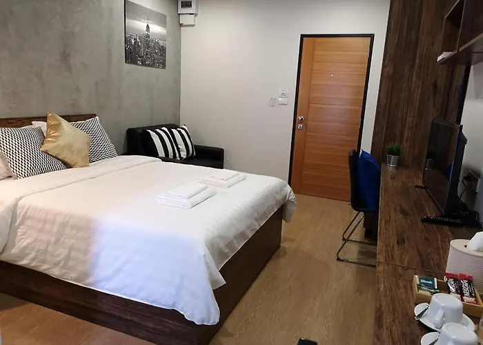 Tata House 3* バンコク都