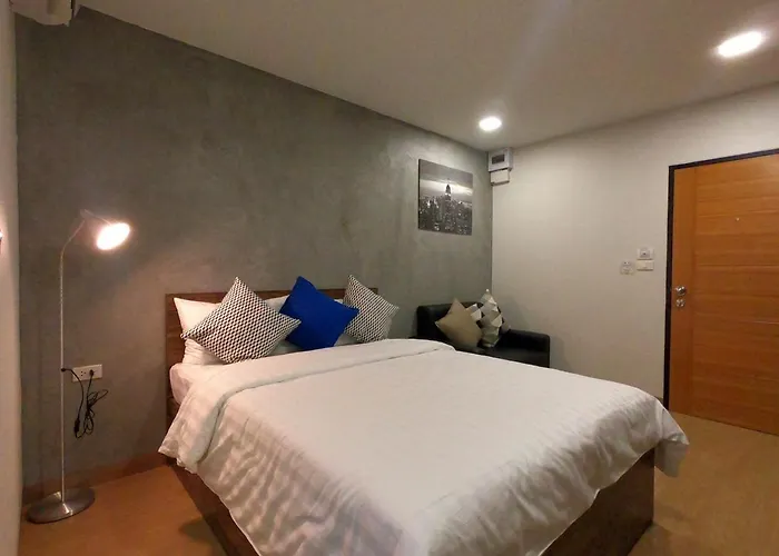 Tata House アパートホテル バンコク都